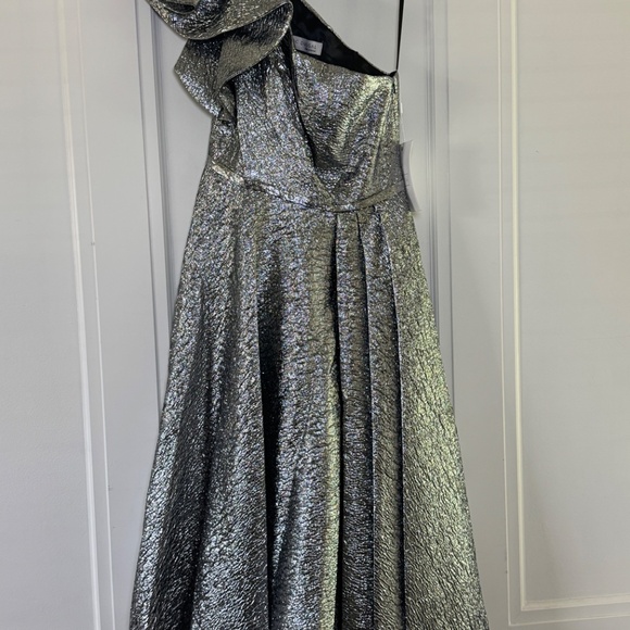 Mac Duggal Style #67906 One Shoulder Bow Midi Dress Brocade Metallic Silver - Picture 3 of 13